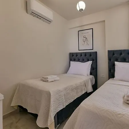 Superior Family W/pool Dining Area Stavromenos (Rethymno)